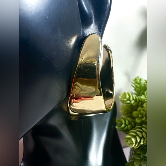 💛Robert Lee Morris SOHO Chunky U-Hoop Earrings - Picture 2 of 10